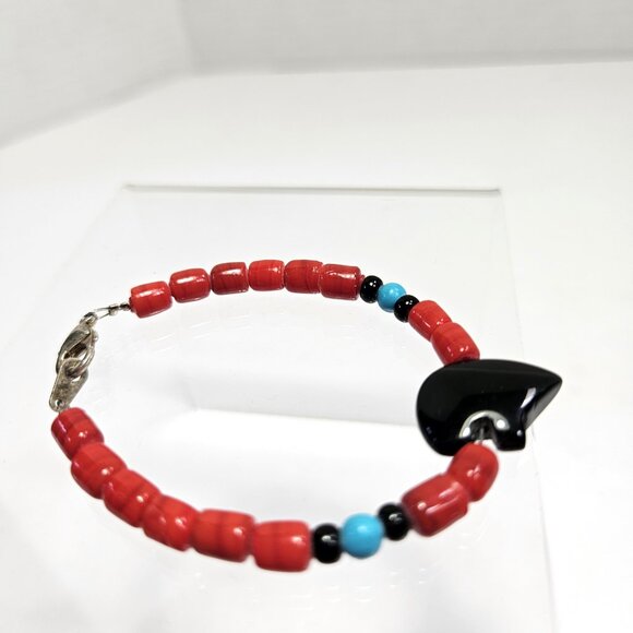 Carved Onyx Bear Fetish, Turquoise Beads, & Coral Tubes Small or Child Bracelet - Picture 2 of 8